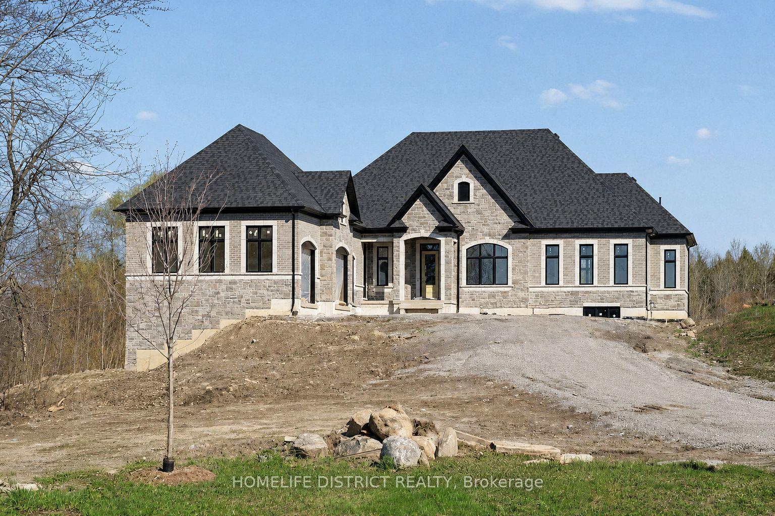 Photo 1 of 32 Ormiston Street, Clarington, Rural Clarington — HOMEH