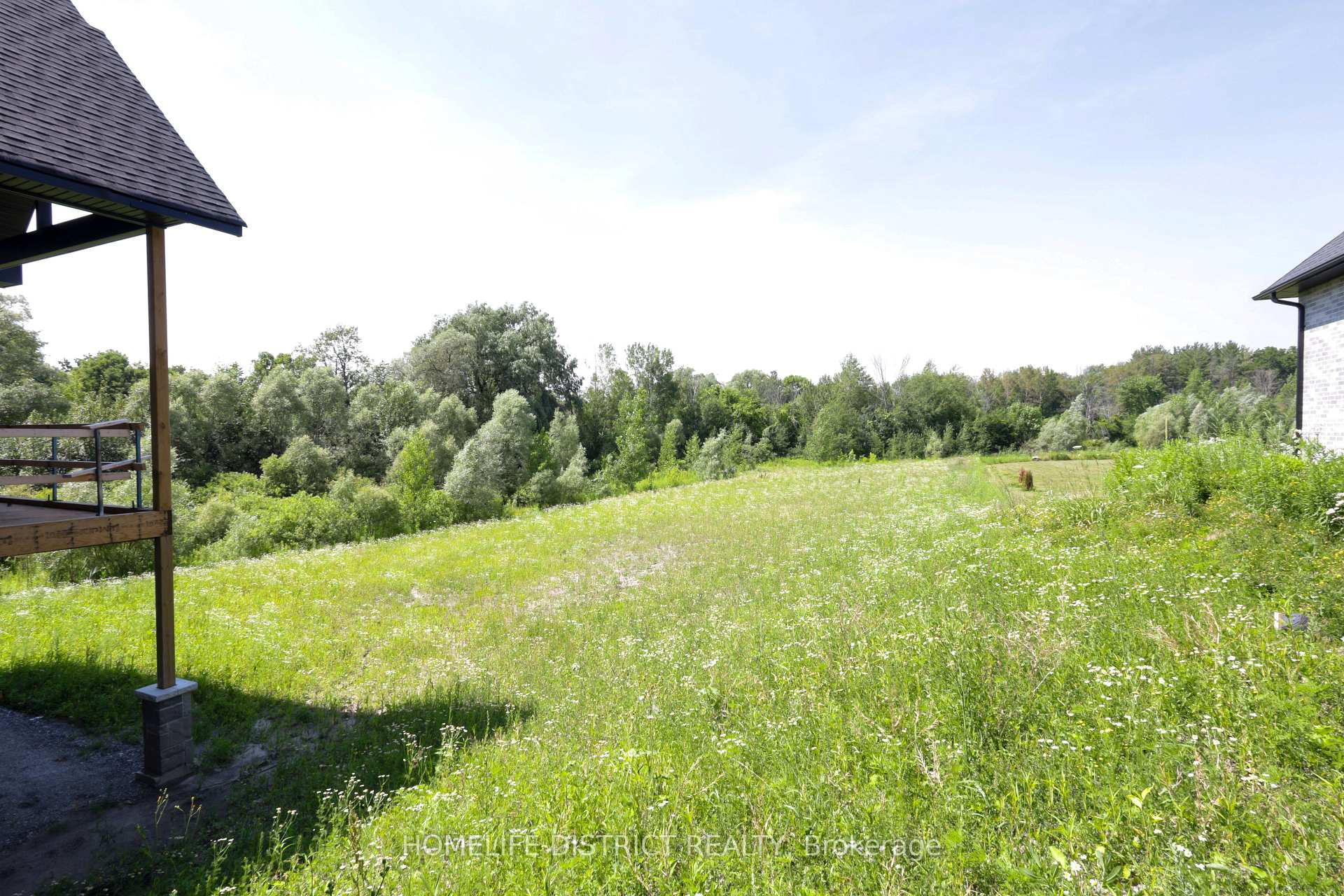 Photo 25 of 32 Ormiston Street, Clarington, Rural Clarington — HOMEH