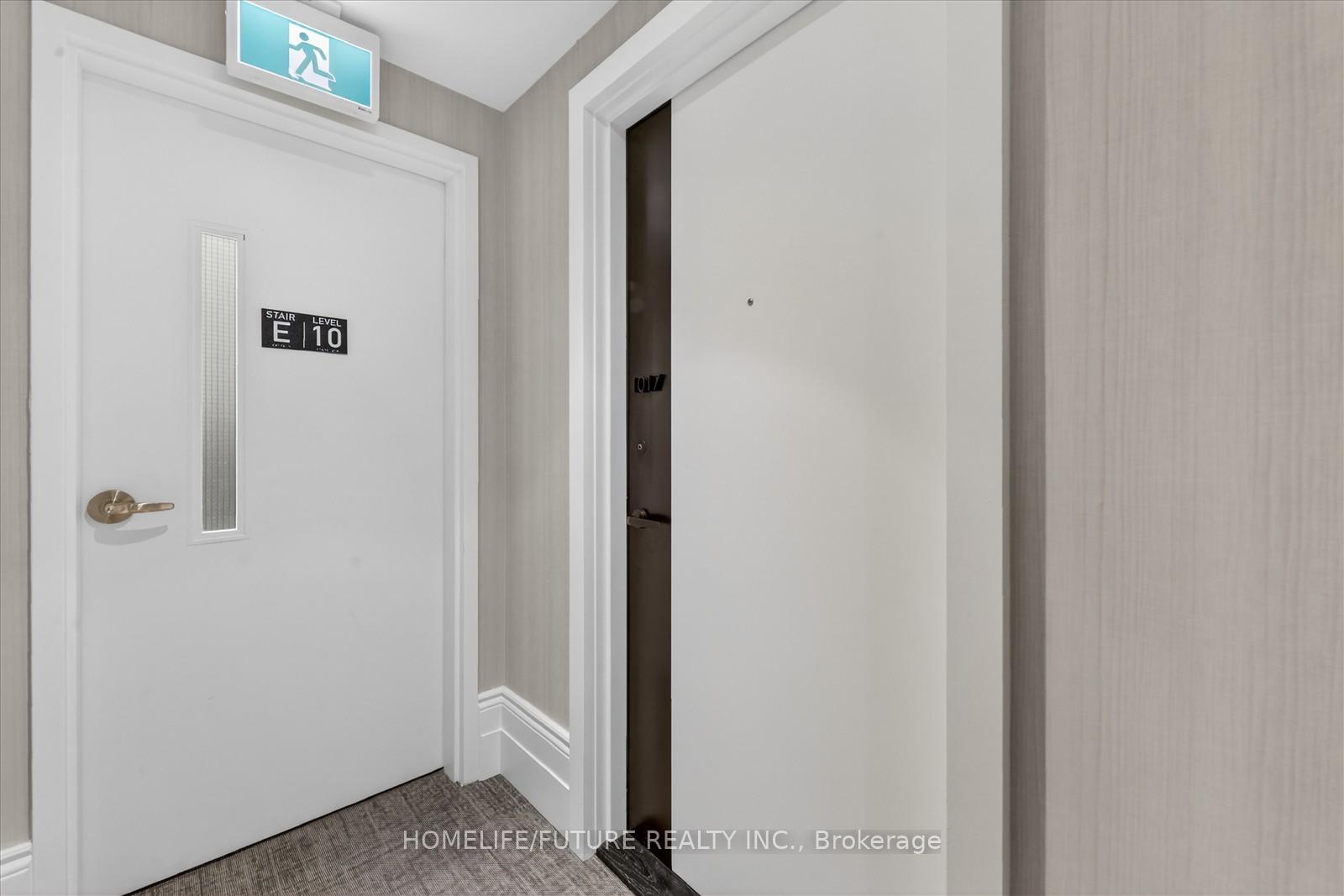 Photo 5 of Unit 1017, 8 Cedarland Drive, Markham, Unionville — HOMEH