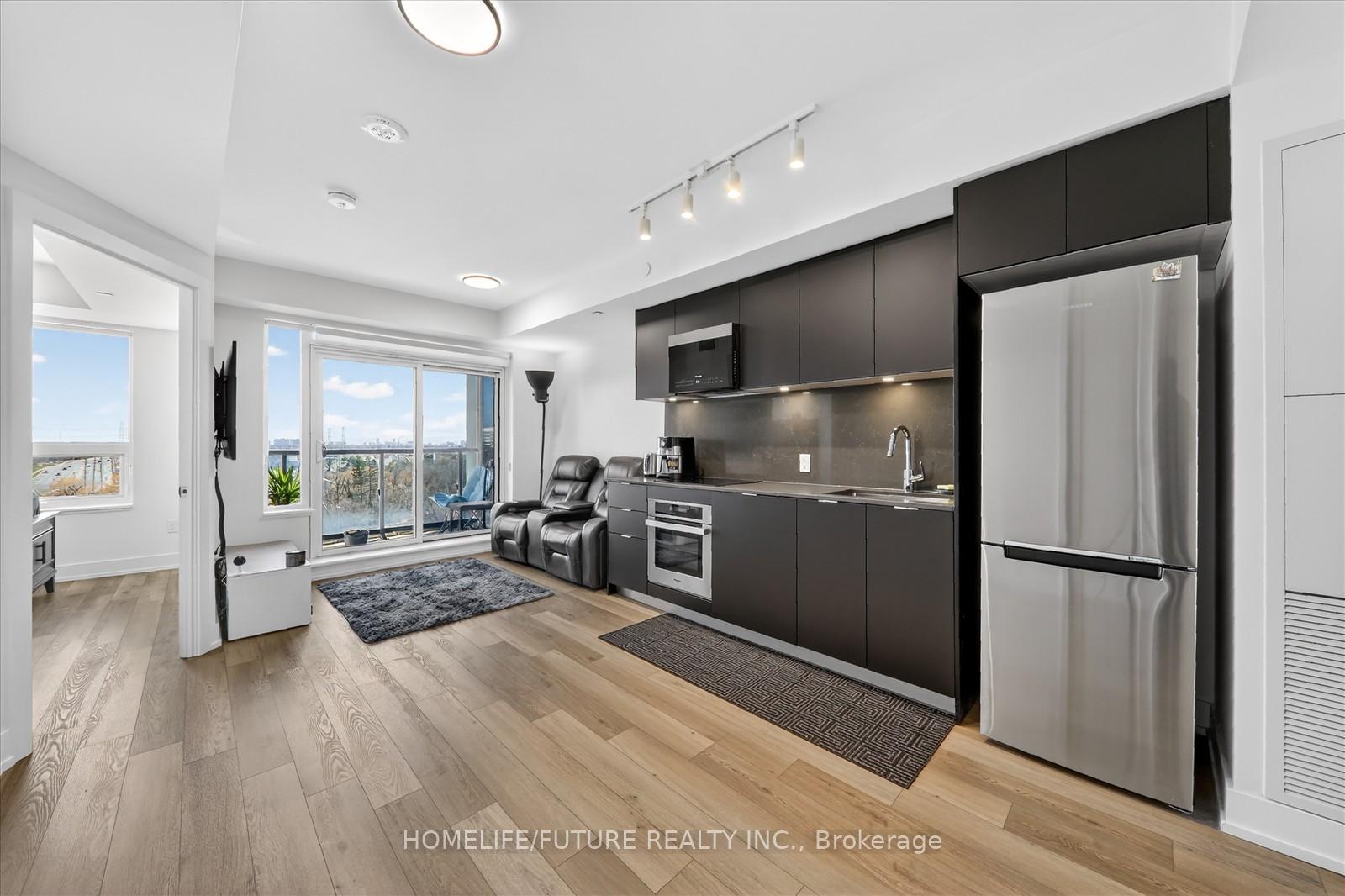 Photo of Unit 1017, 8 Cedarland Drive
