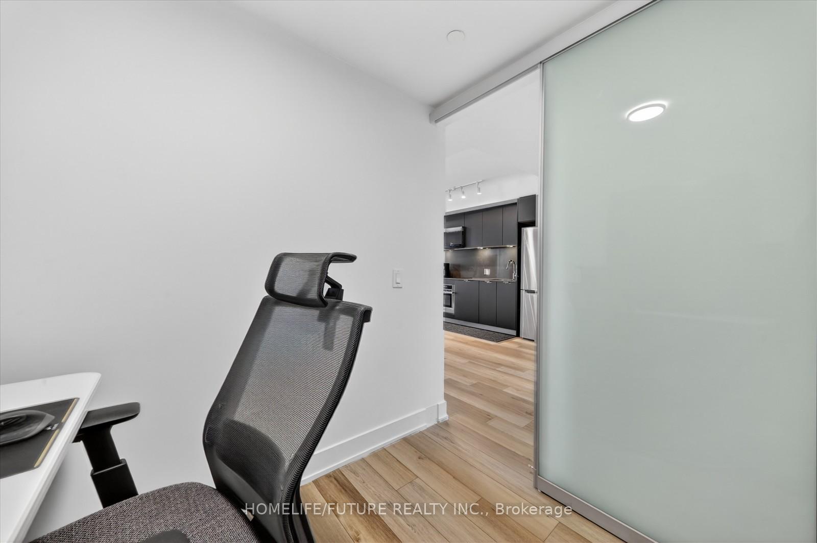 Photo 14 of Unit 1017, 8 Cedarland Drive, Markham, Unionville — HOMEH