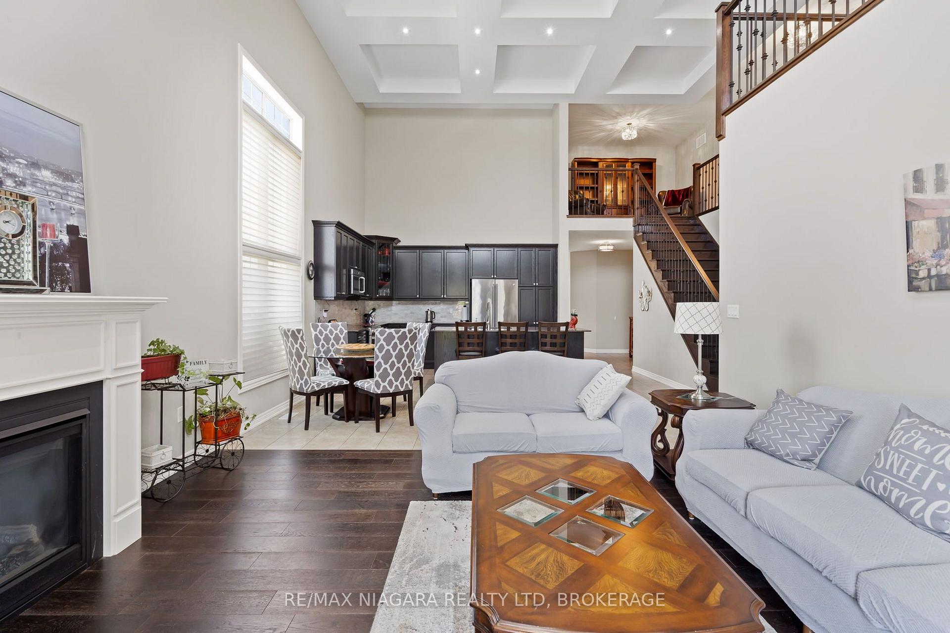Photo 15 of 4385 Cinnamon Grove, Niagara Falls, Lyons Creek — HOMEH