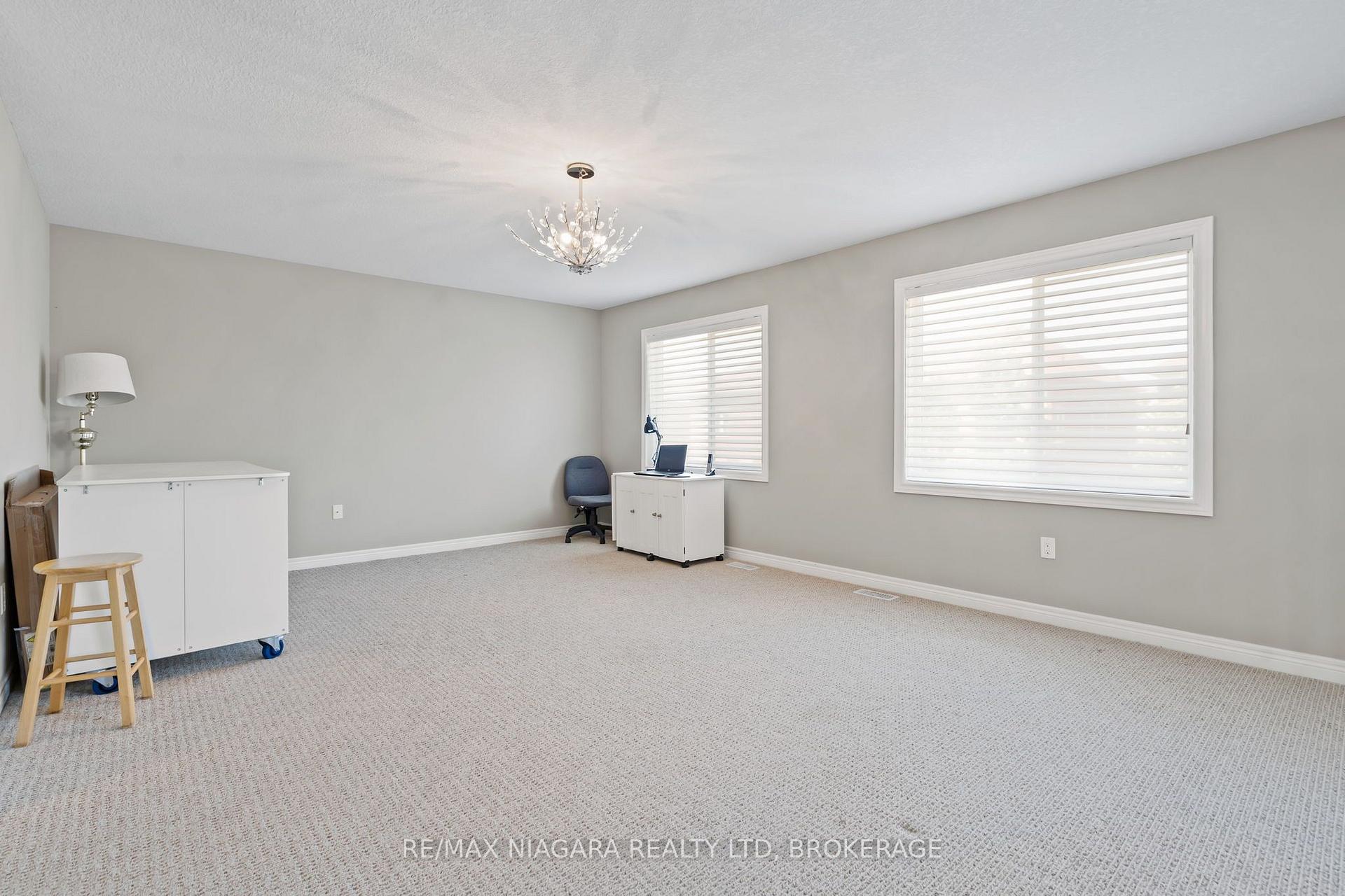 Photo 30 of 4385 Cinnamon Grove, Niagara Falls, Lyons Creek — HOMEH