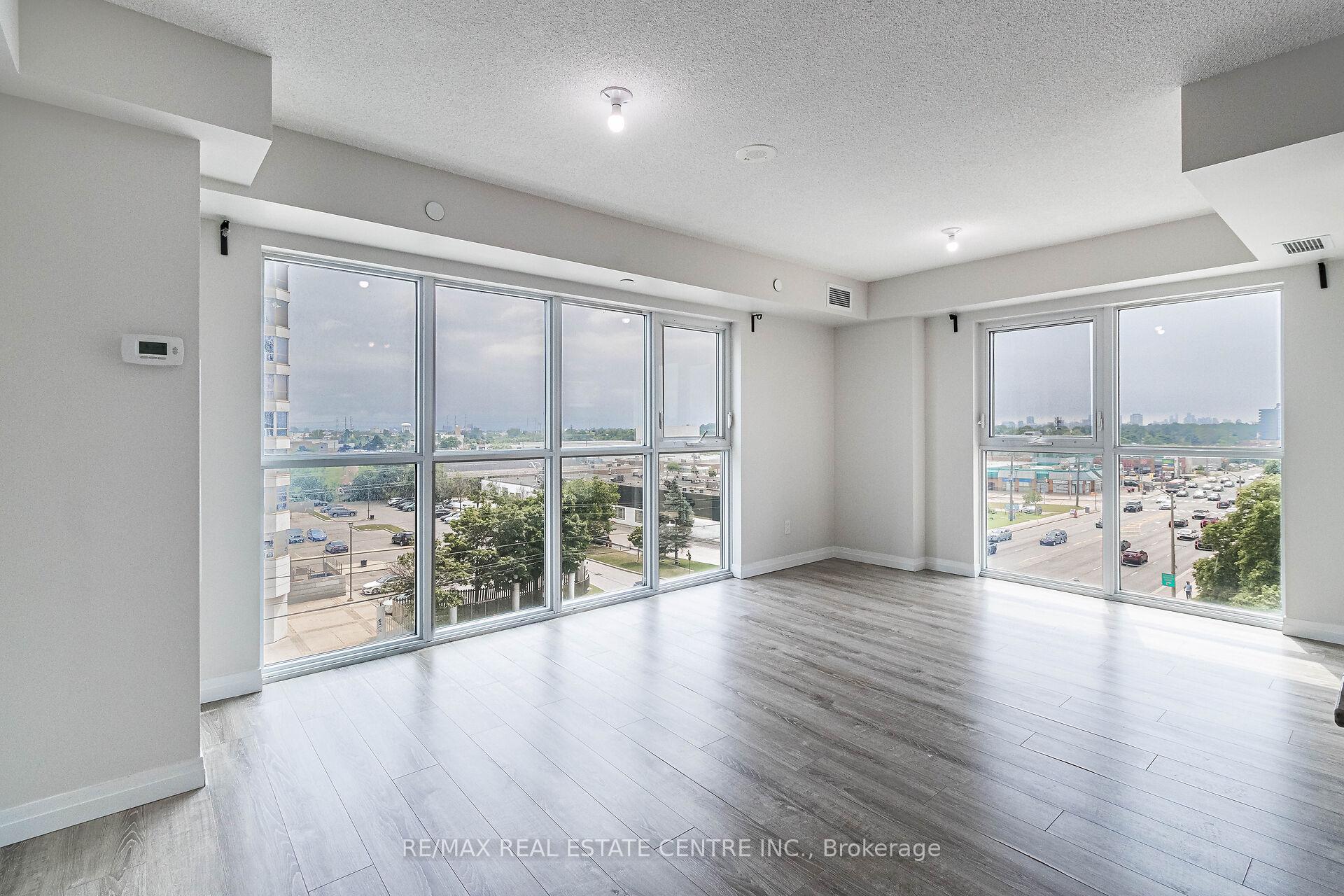 Photo 8 of Unit 608, 2152 Lawrence Avenue E, Scarborough, Wexford-Maryvale — HOMEH