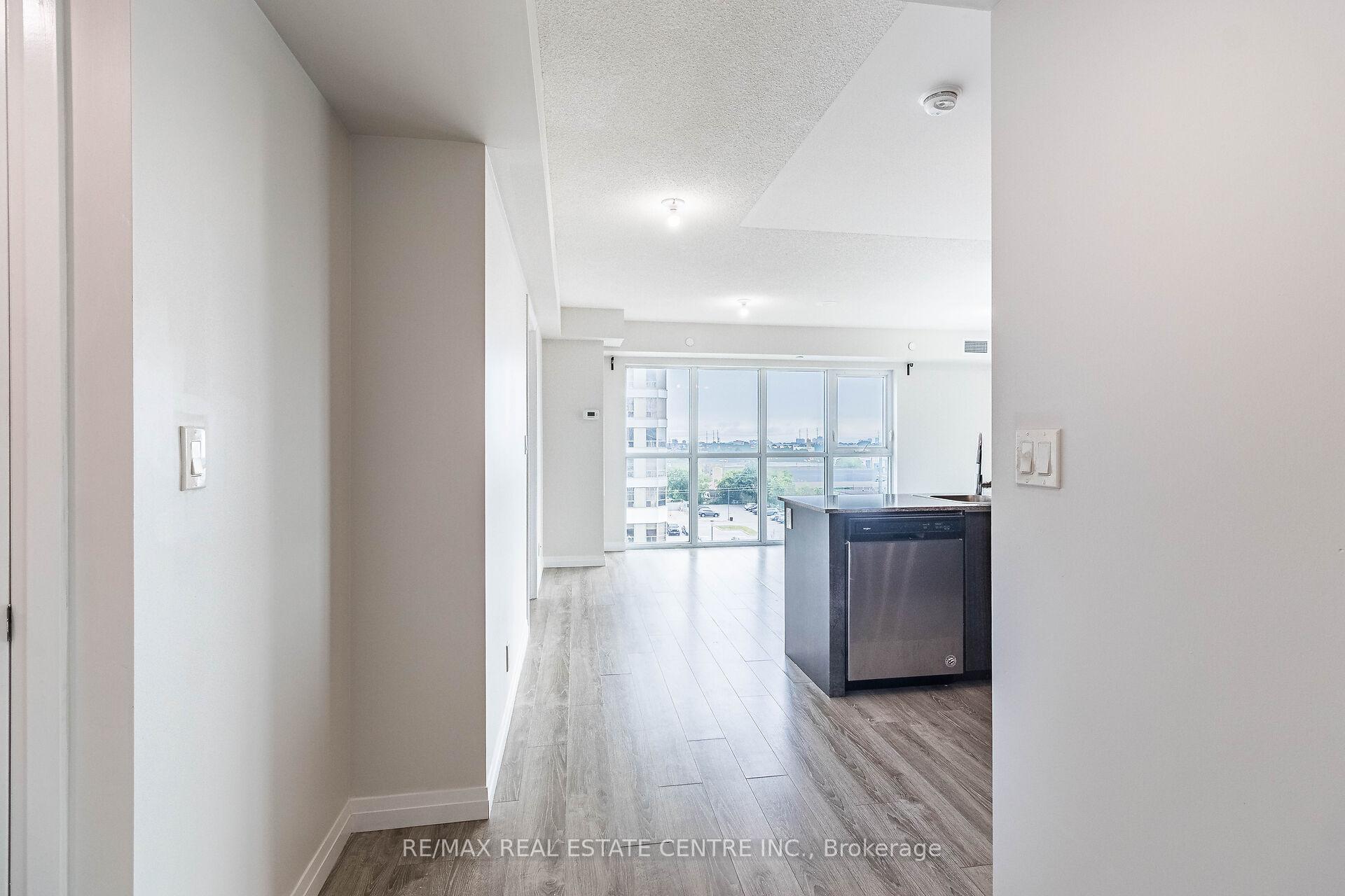 Photo 14 of Unit 608, 2152 Lawrence Avenue E, Scarborough, Wexford-Maryvale — HOMEH