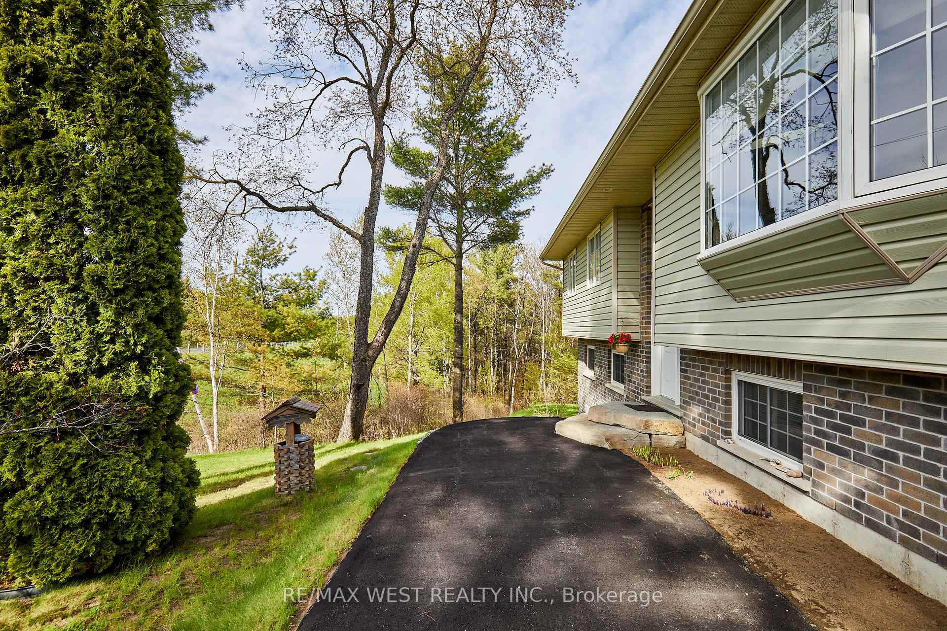 Photo 5 of 10913 County 9 Road, Alnwick/Haldimand, Rural Alnwick/Haldimand — HOMEH