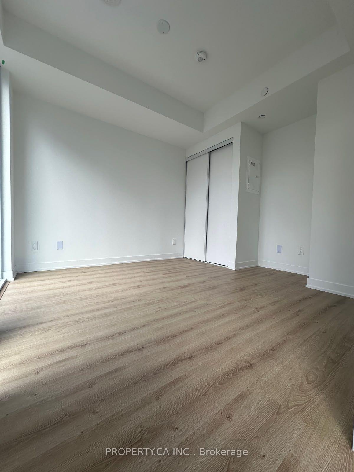 Photo 5 of Unit 702, 319 Jarvis Street, Toronto, Moss Park — HOMEH