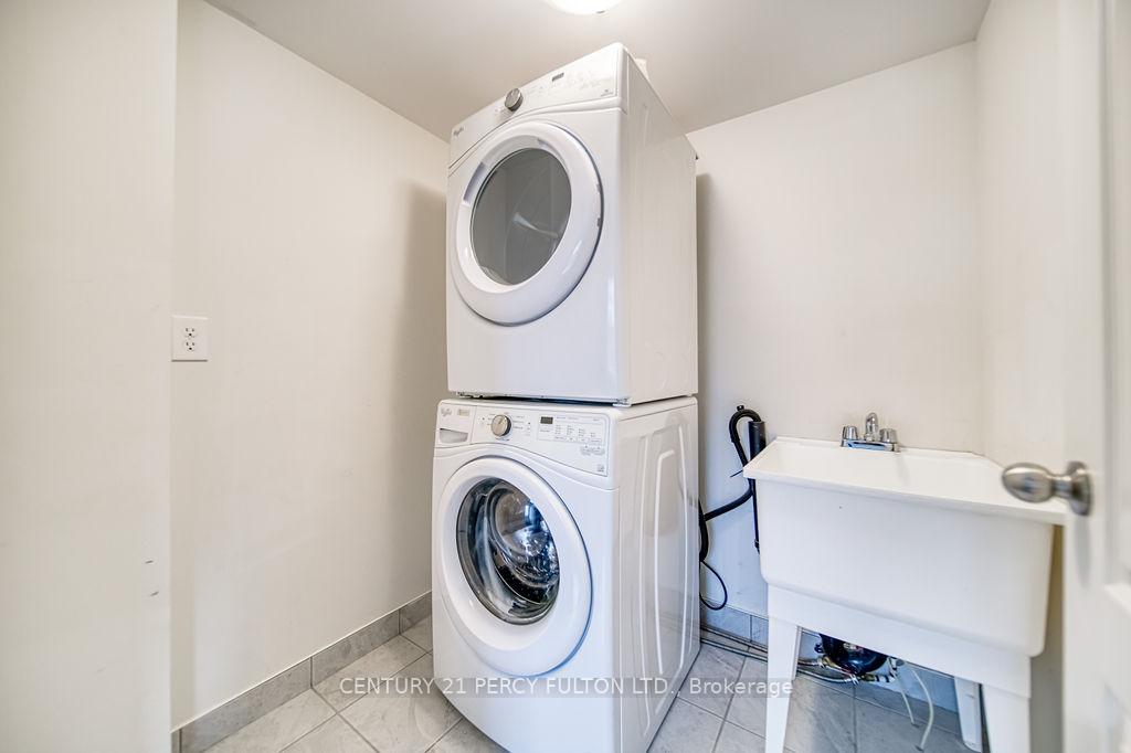 Photo 7 of Unit 125, 80 Sarita Path, Oshawa, Windfields — HOMEH