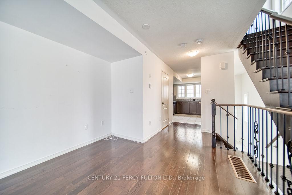 Photo 23 of Unit 125, 80 Sarita Path, Oshawa, Windfields — HOMEH