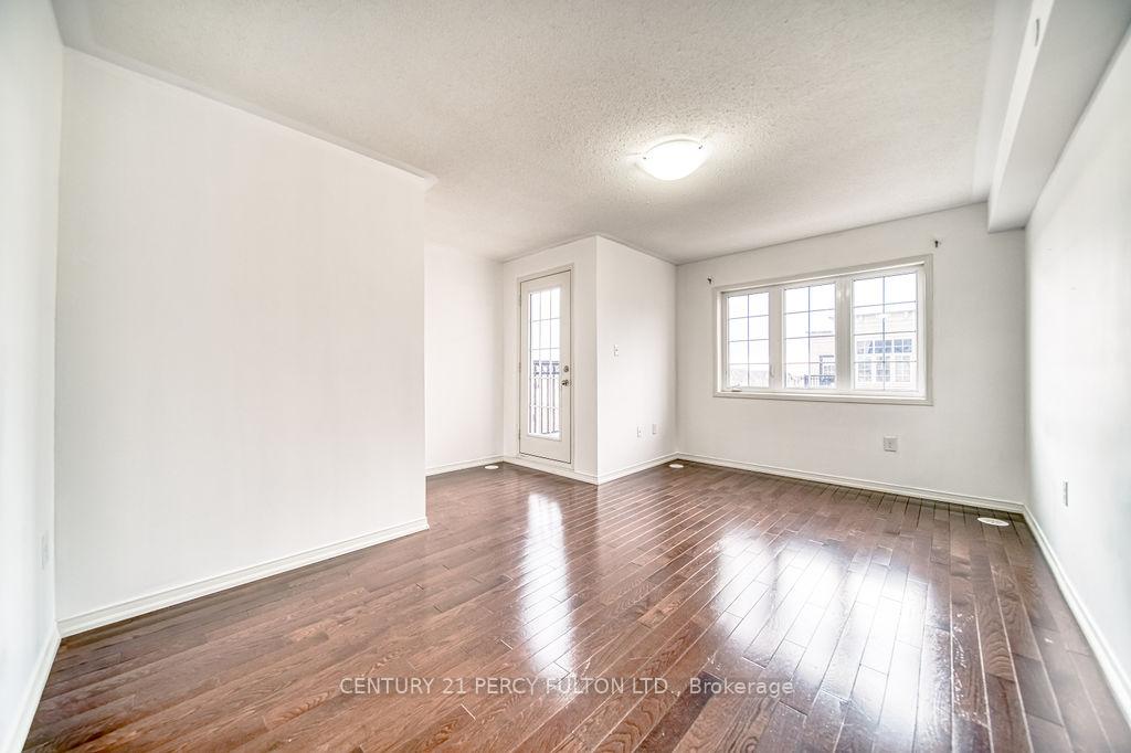 Photo 29 of Unit 125, 80 Sarita Path, Oshawa, Windfields — HOMEH