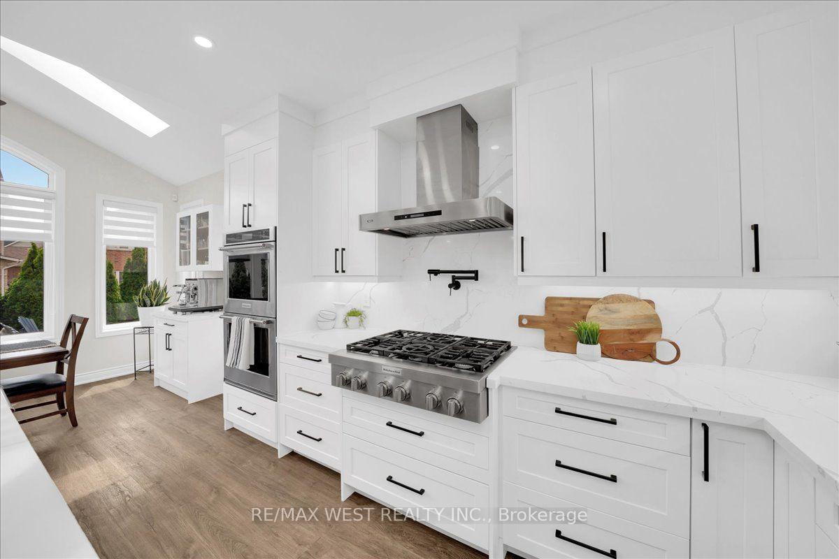 Photo 15 of 38 Shiner Drive, Richmond Hill, Oak Ridges — HOMEH
