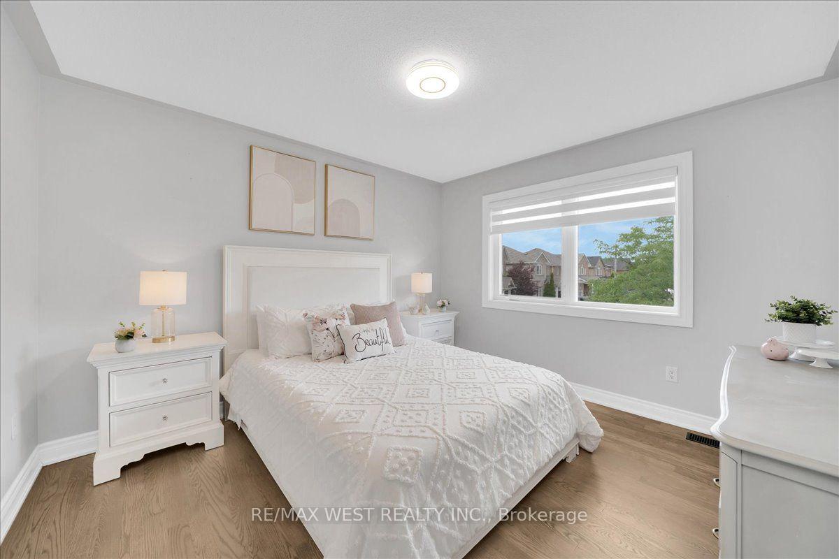 Photo 28 of 38 Shiner Drive, Richmond Hill, Oak Ridges — HOMEH