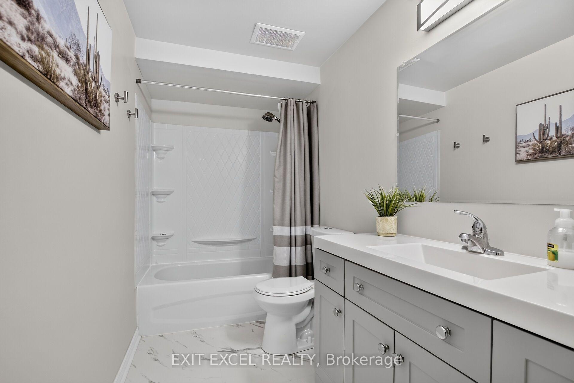 Photo 16 of 34A Forester Crescent, Ottawa, Westcliffe Estates — HOMEH