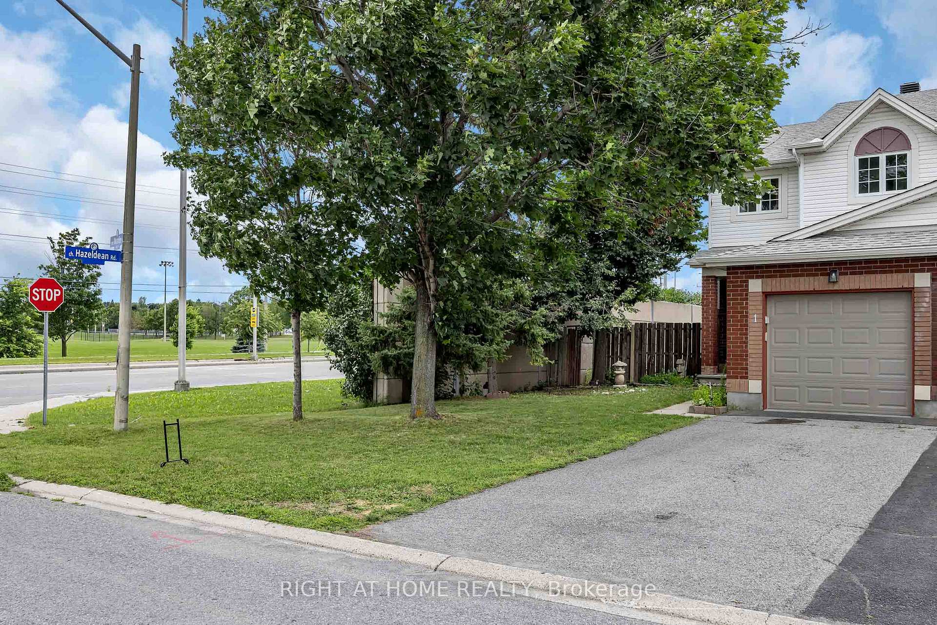 Photo 1 of 1 Kincardine Drive, Ottawa, Kanata - Glencairn/Hazeldean — HOMEH