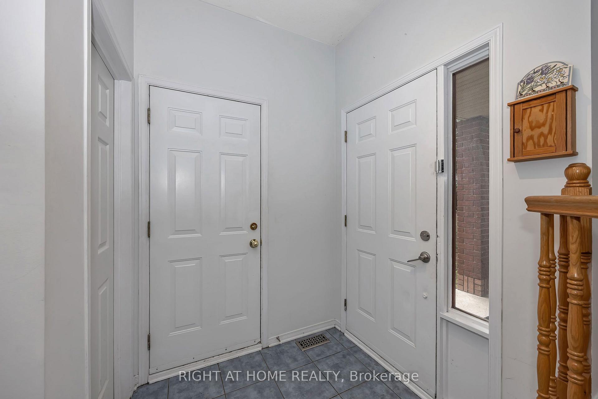 Photo 6 of 1 Kincardine Drive, Ottawa, Kanata - Glencairn/Hazeldean — HOMEH