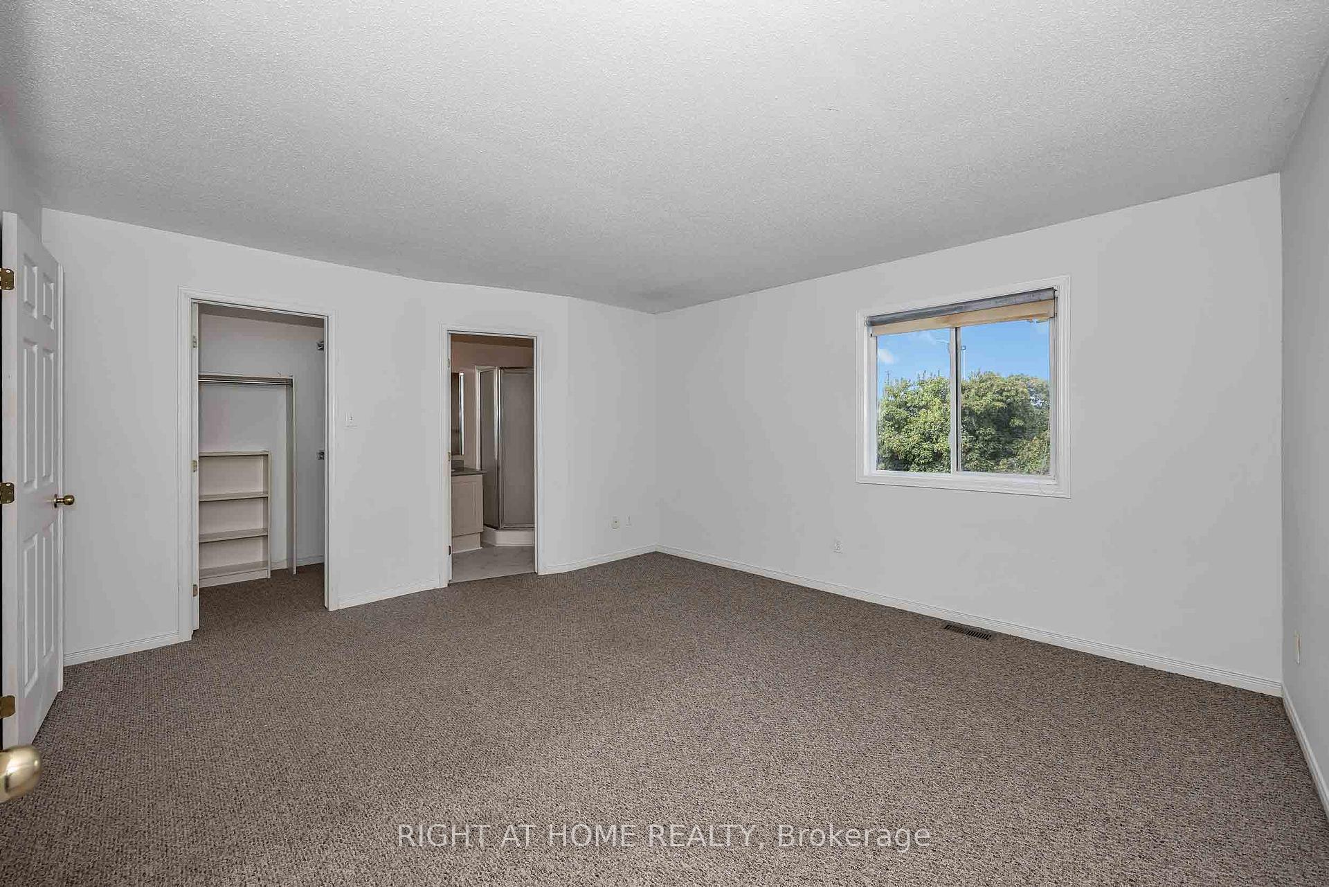 Photo 15 of 1 Kincardine Drive, Ottawa, Kanata - Glencairn/Hazeldean — HOMEH