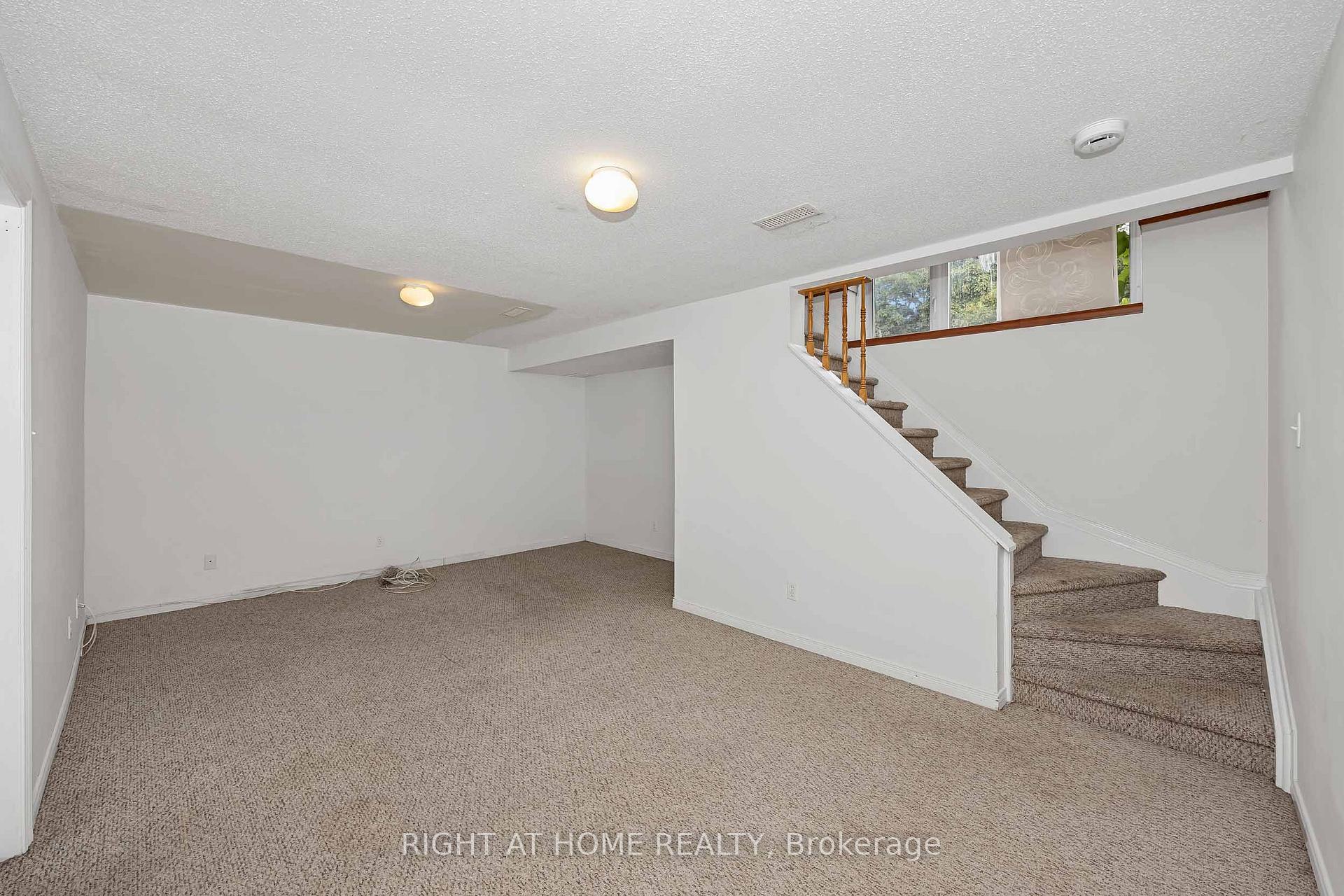Photo 23 of 1 Kincardine Drive, Ottawa, Kanata - Glencairn/Hazeldean — HOMEH
