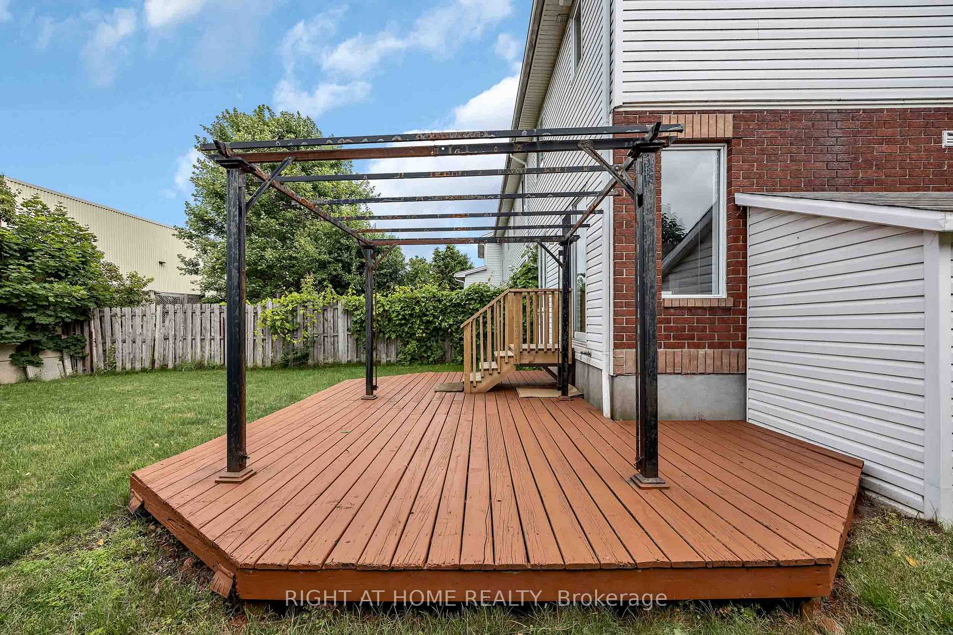 Photo 25 of 1 Kincardine Drive, Ottawa, Kanata - Glencairn/Hazeldean — HOMEH
