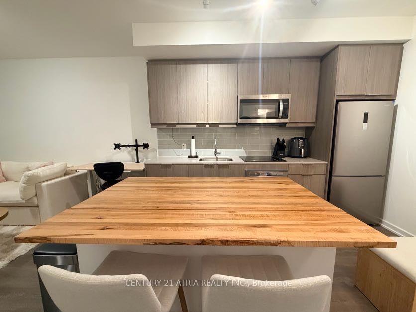 Photo 2 of Unit 718, 36 Forest Manor Road, North York, Henry Farm — HOMEH