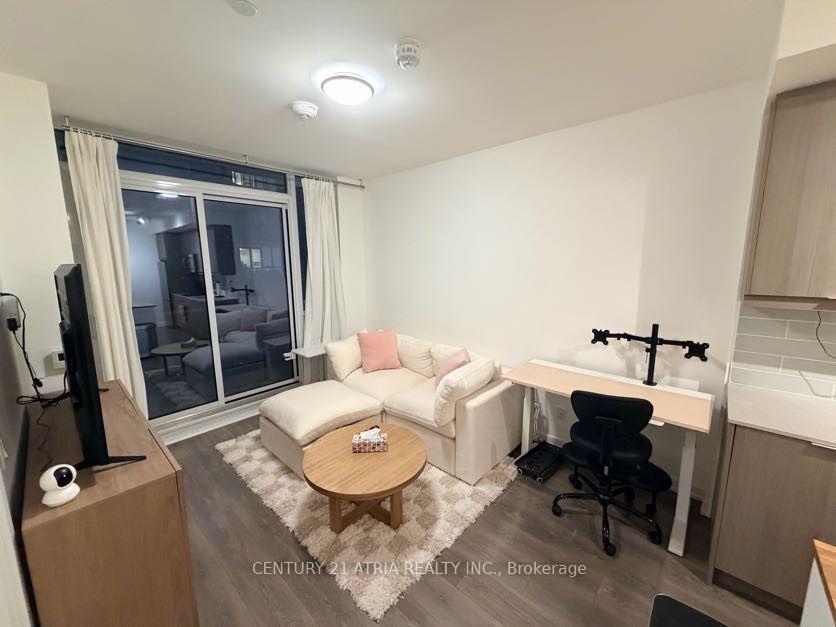 Photo 10 of Unit 718, 36 Forest Manor Road, North York, Henry Farm — HOMEH