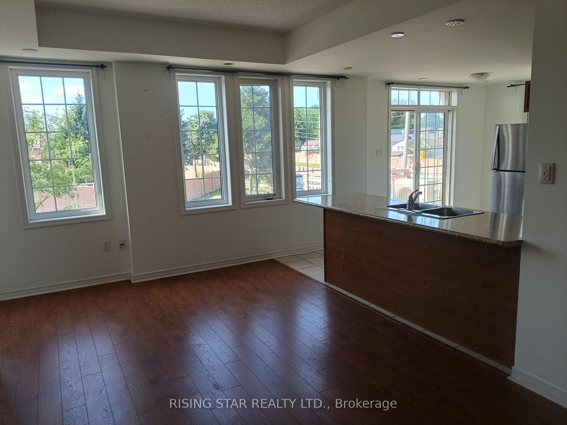 Photo 9 of 180 Howden Boulevard, Brampton, Westgate — HOMEH
