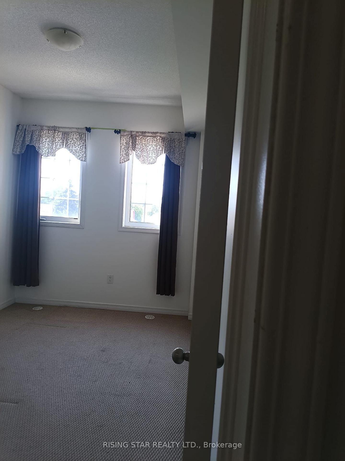 Photo 22 of 180 Howden Boulevard, Brampton, Westgate — HOMEH
