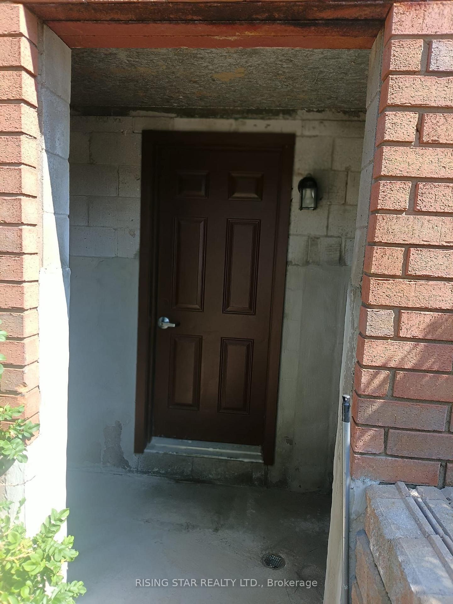 Photo 26 of 180 Howden Boulevard, Brampton, Westgate — HOMEH