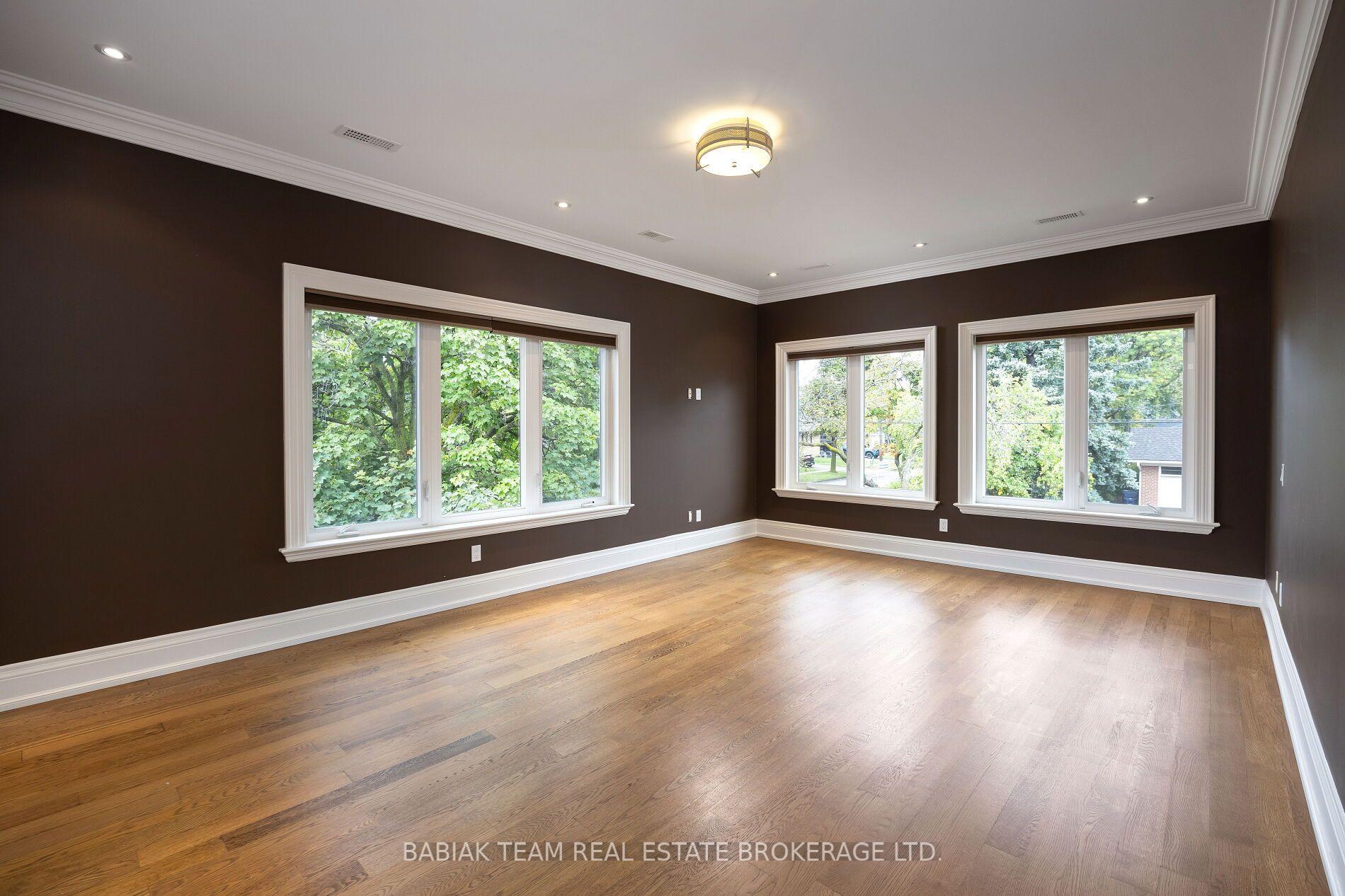 Photo 12 of 31 Keane Avenue, Etobicoke, Islington-City Centre West — HOMEH