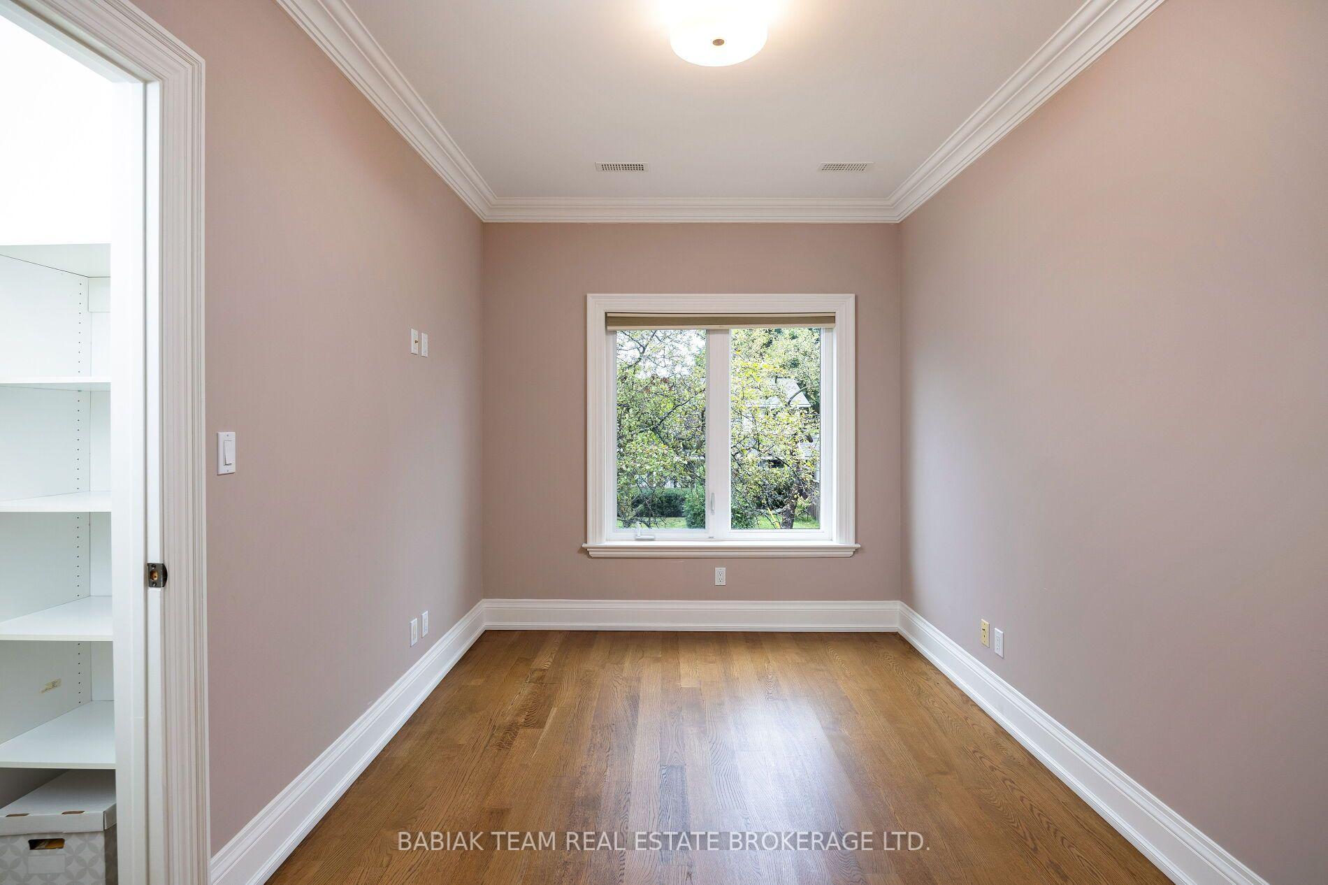 Photo 18 of 31 Keane Avenue, Etobicoke, Islington-City Centre West — HOMEH