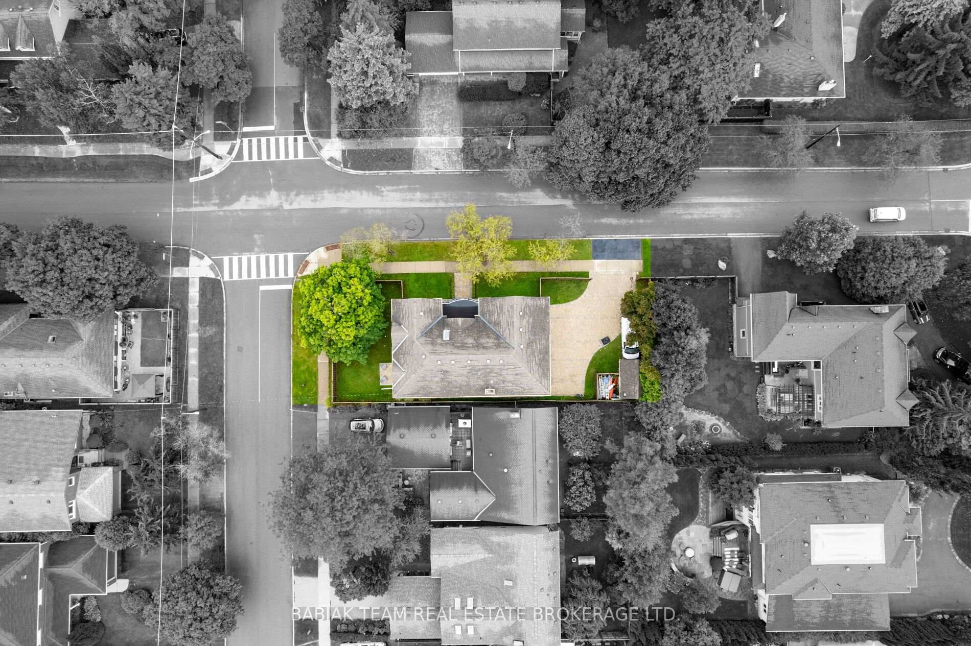 Photo 38 of 31 Keane Avenue, Etobicoke, Islington-City Centre West — HOMEH