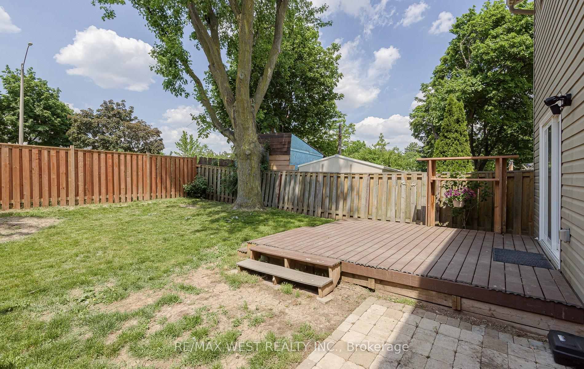 Photo 24 of 22 Josephine Court, Brampton, Northgate — HOMEH