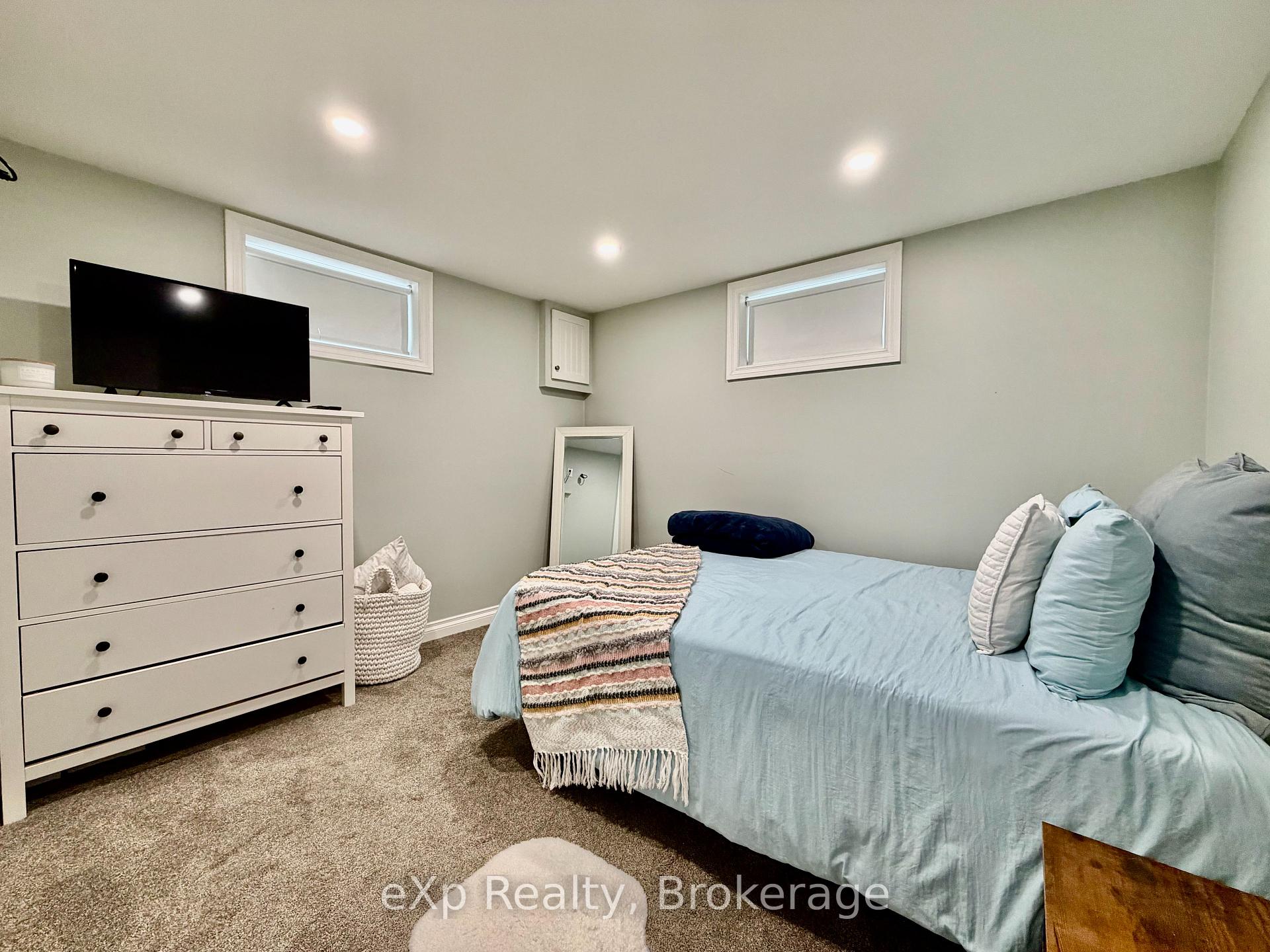 Photo 16 of 13 Browns Avenue, Brockton — HOMEH