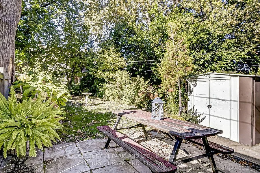 Photo 24 of 114 Eaton Avenue, Toronto, Danforth — HOMEH