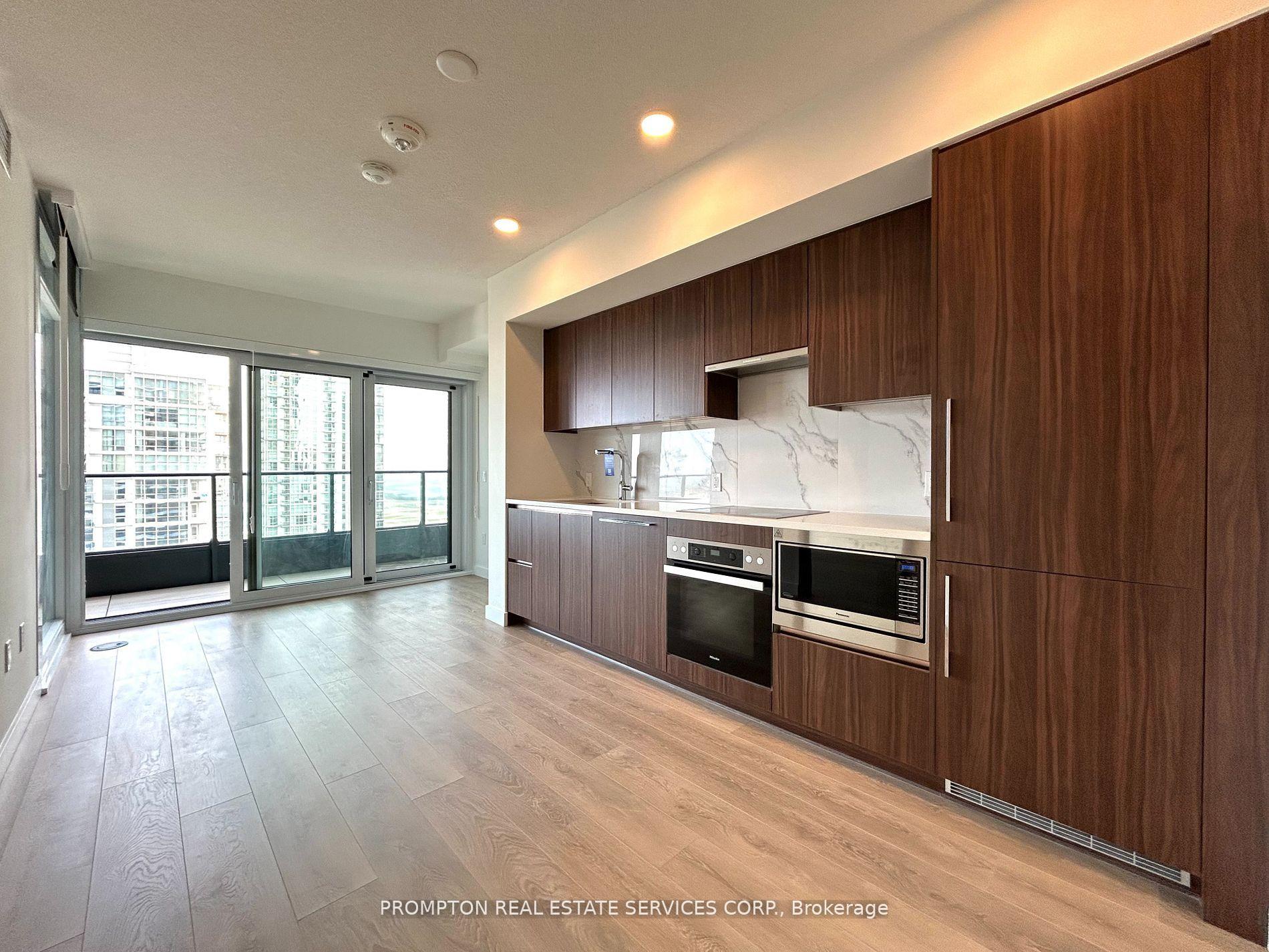 Front of Unit 5209, 1 Concord Cityplace Way