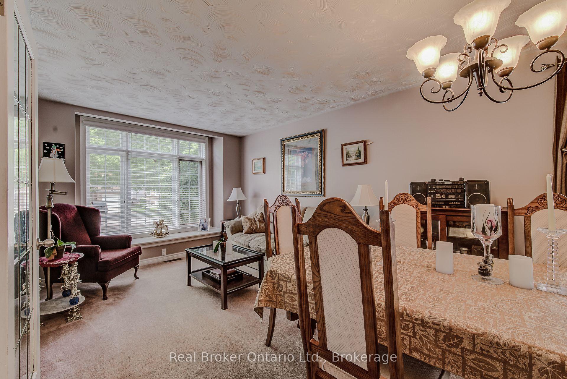 Photo 7 of 45 Olivetree Road, Brantford, Greenbrier — HOMEH