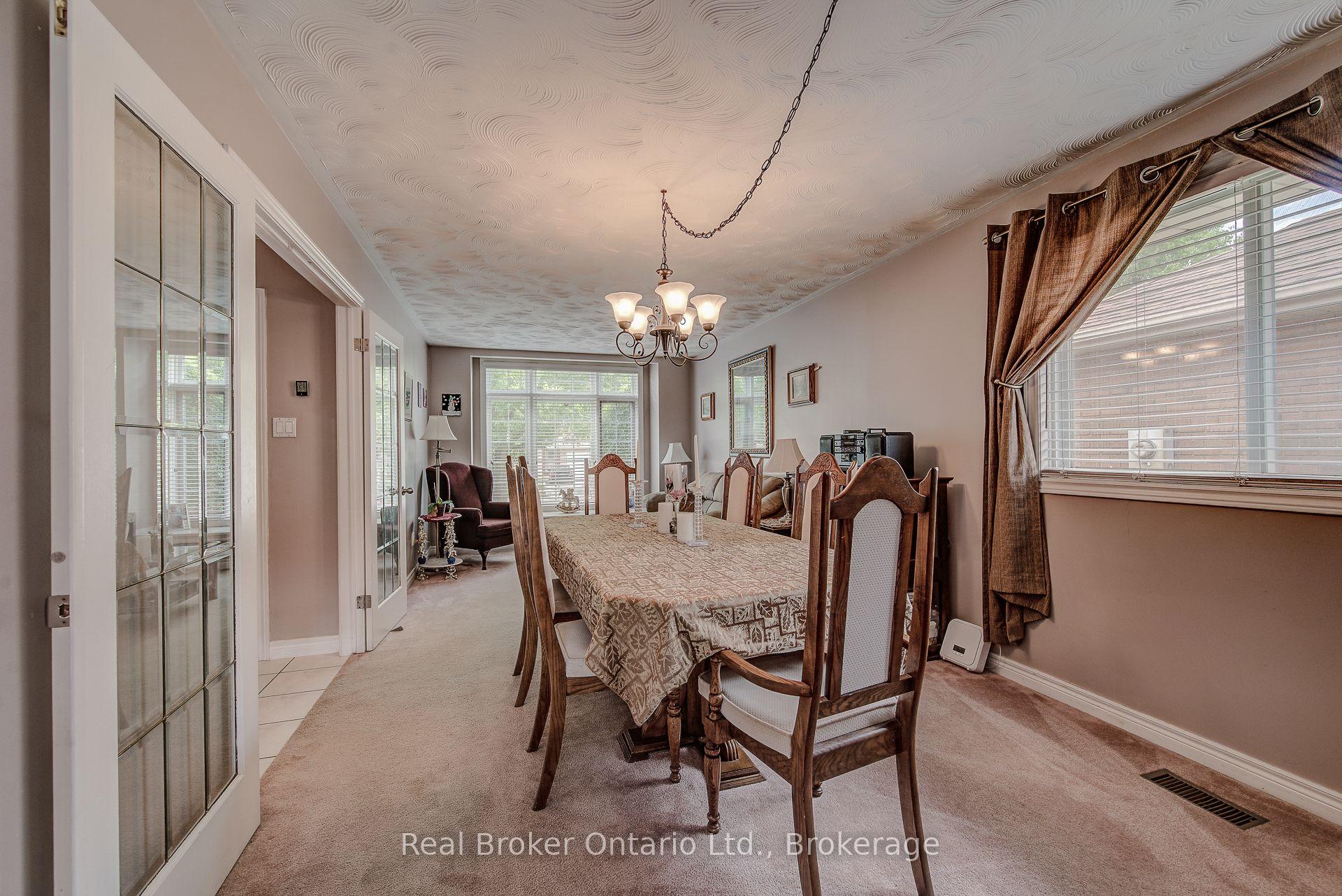 Photo 11 of 45 Olivetree Road, Brantford, Greenbrier — HOMEH