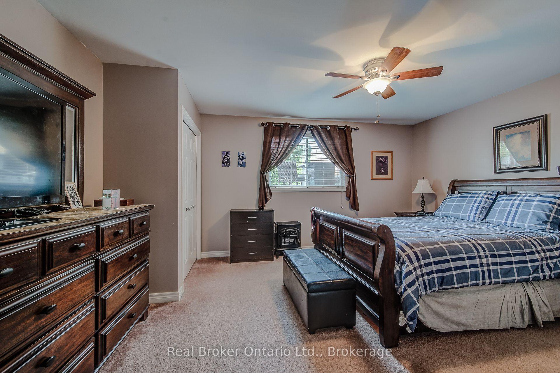 Photo 22 of 45 Olivetree Road, Brantford, Greenbrier — HOMEH