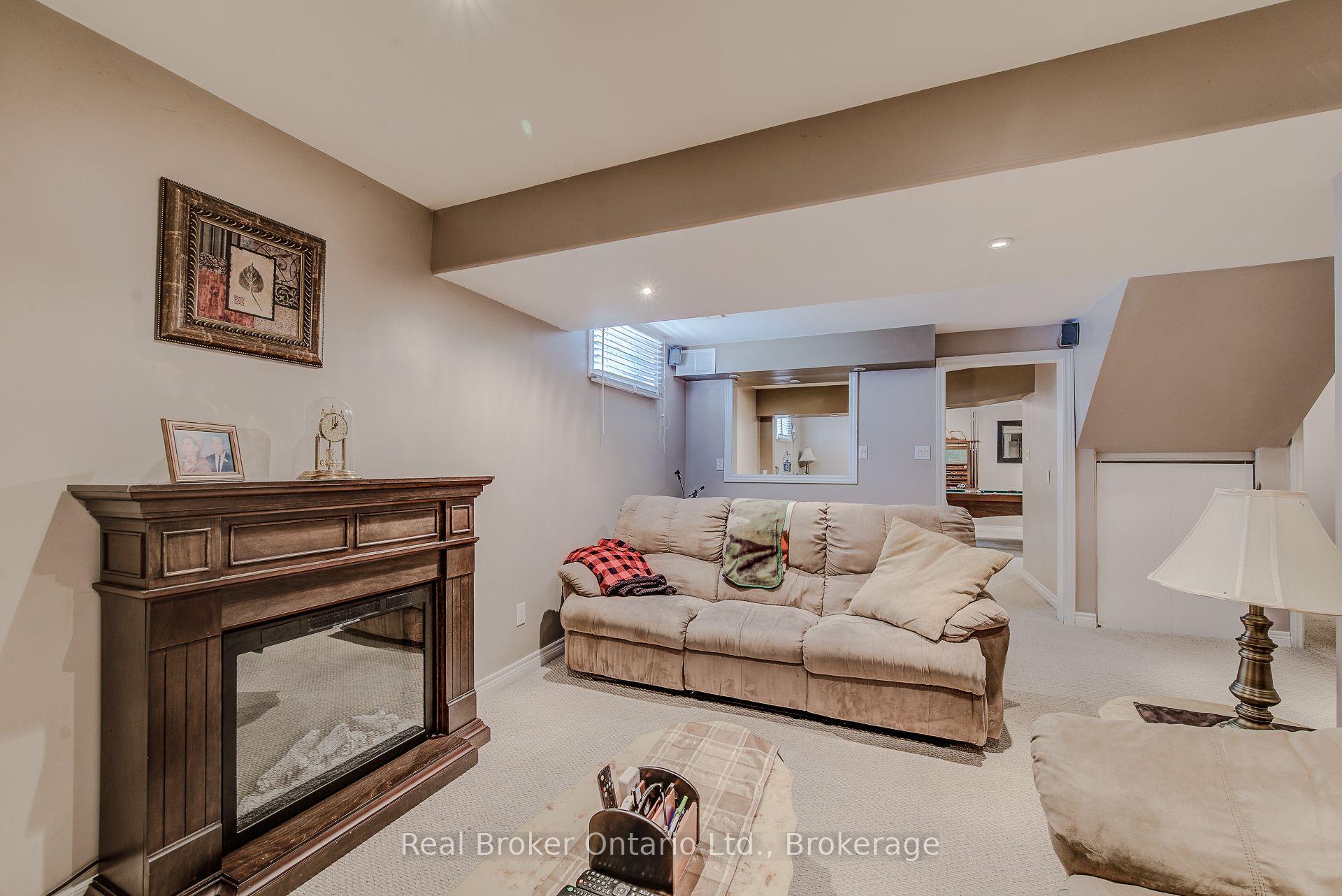 Photo 37 of 45 Olivetree Road, Brantford, Greenbrier — HOMEH