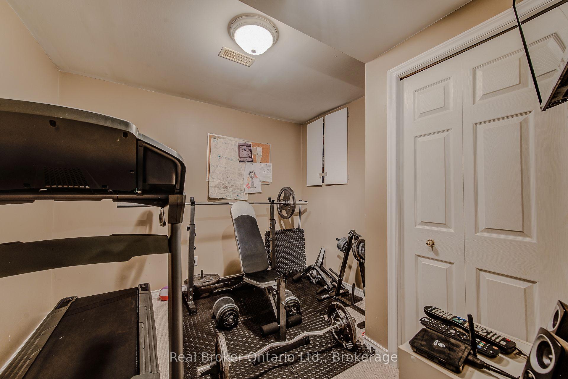 Photo 41 of 45 Olivetree Road, Brantford, Greenbrier — HOMEH