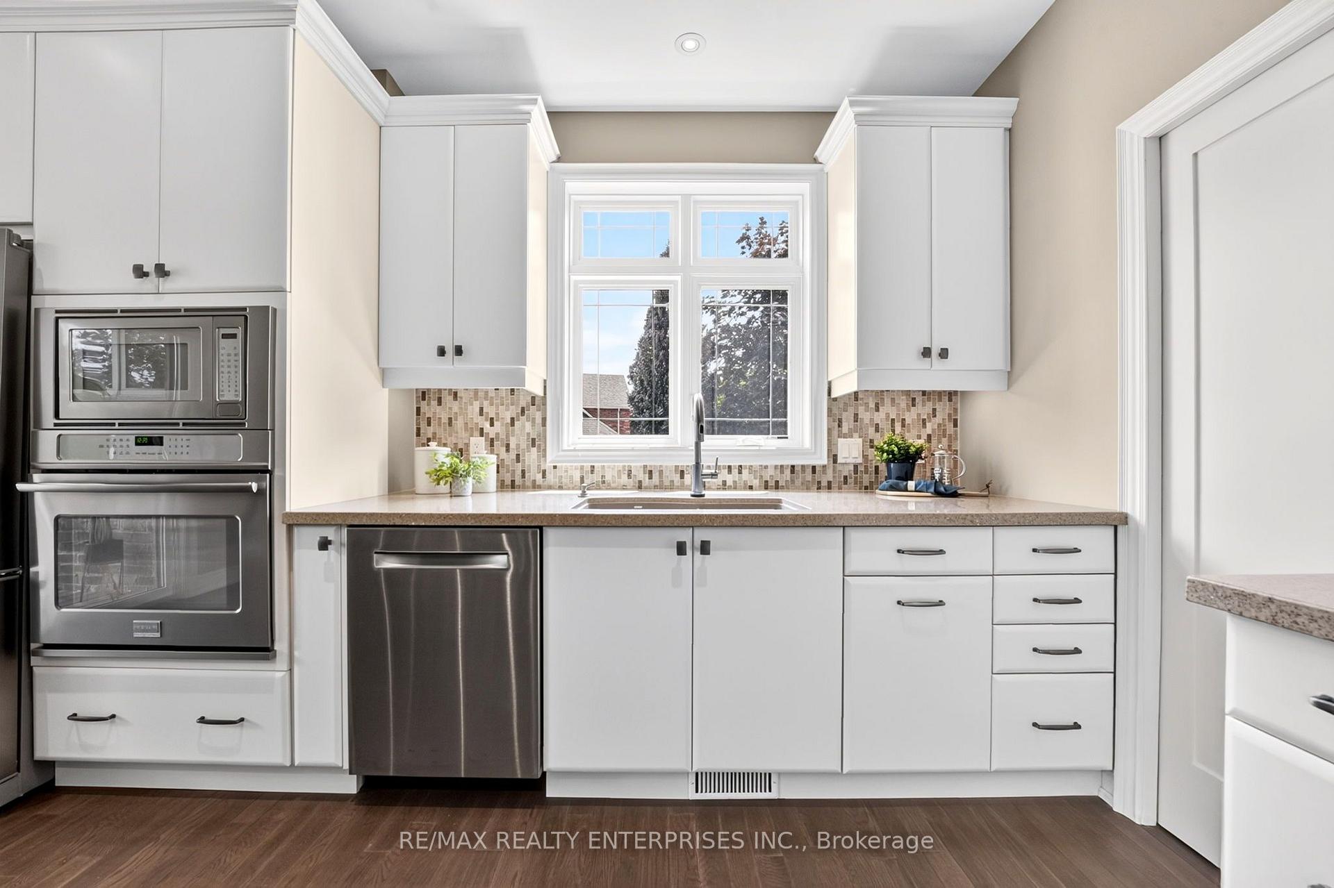 Photo 15 of 6339 Pinestone Road, Niagara Falls, Stamford — HOMEH