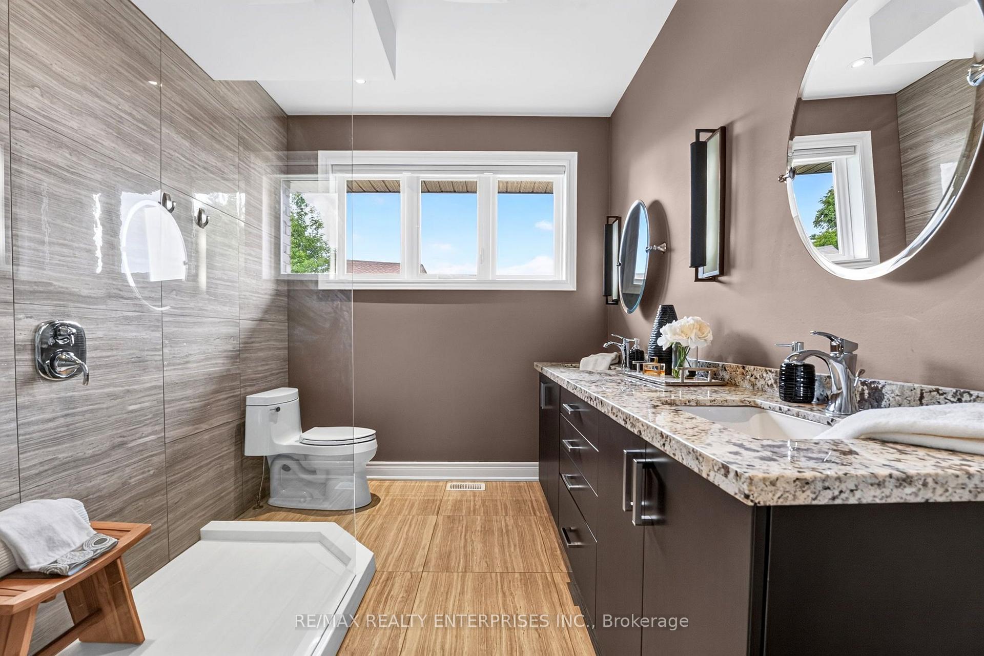 Photo 24 of 6339 Pinestone Road, Niagara Falls, Stamford — HOMEH