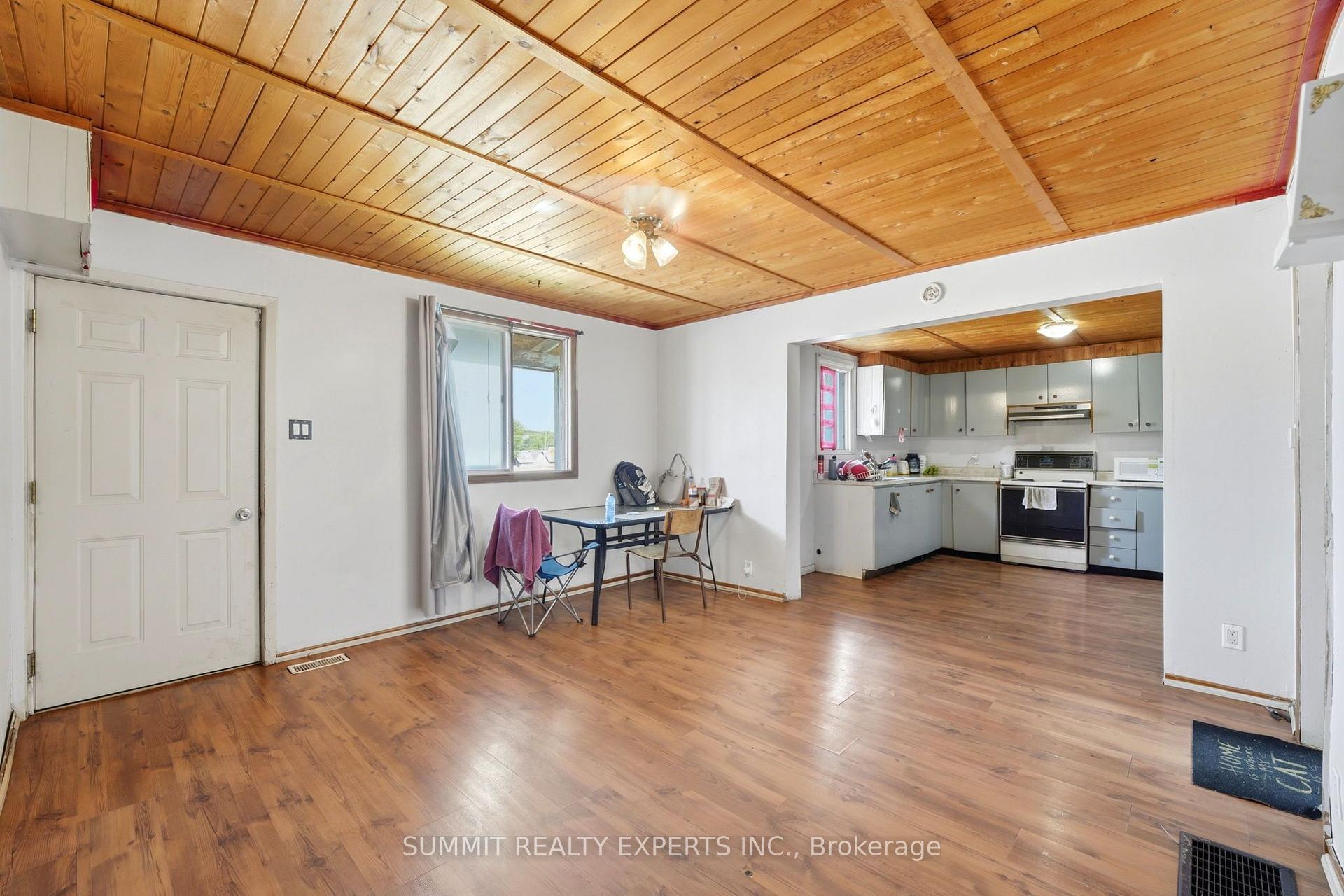 Photo 9 of 225 Ainsile Street S, Cambridge, East Galt — HOMEH