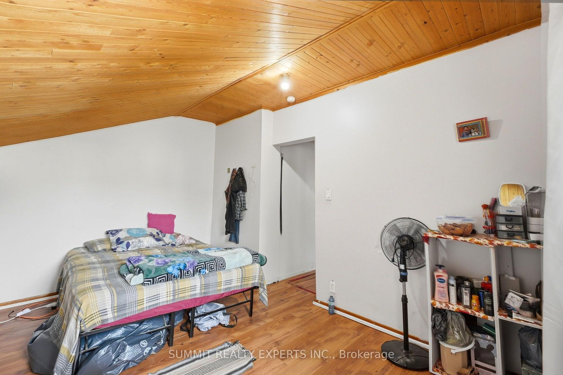 Photo 24 of 225 Ainsile Street S, Cambridge, East Galt — HOMEH