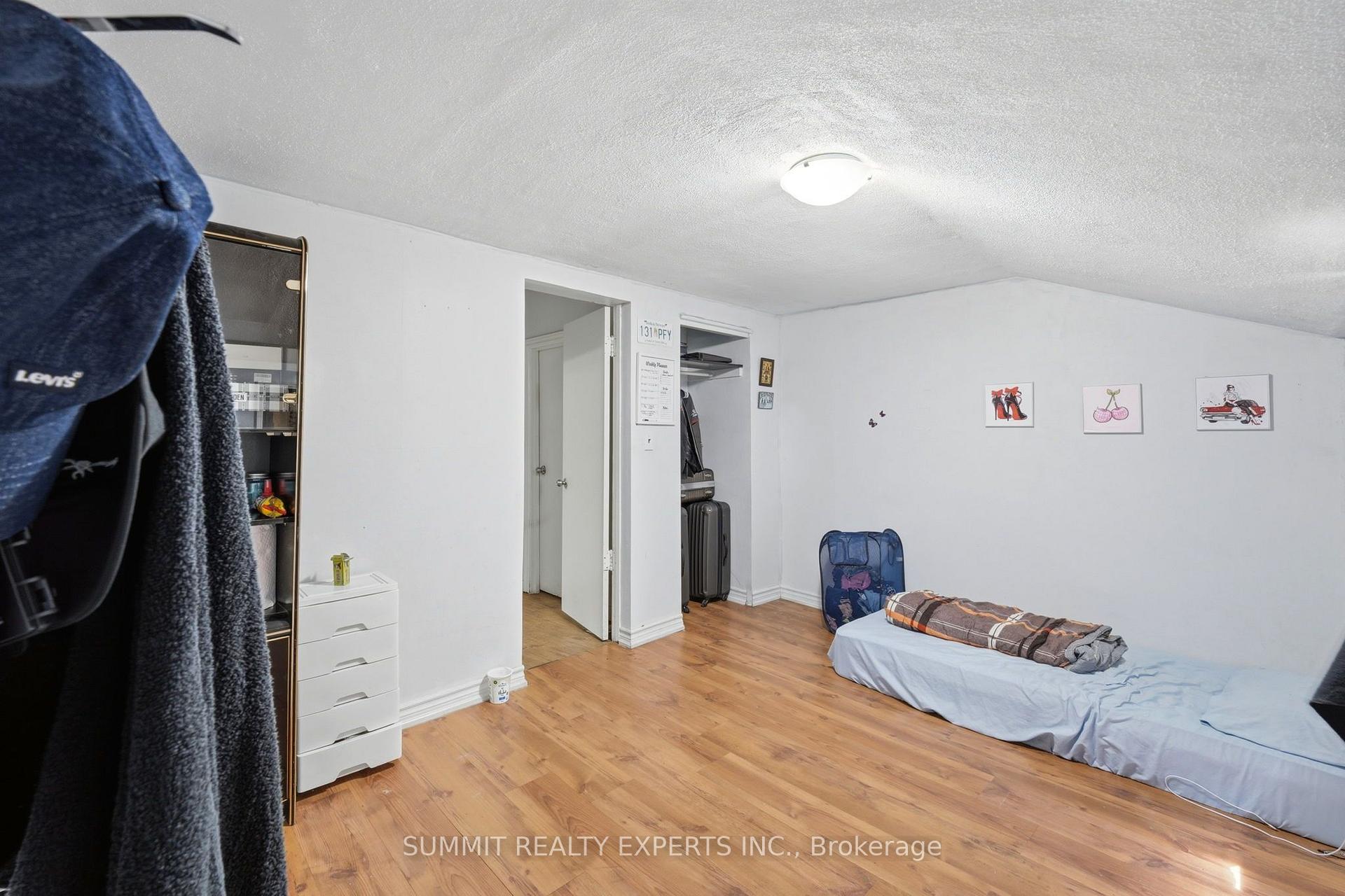 Photo 30 of 225 Ainsile Street S, Cambridge, East Galt — HOMEH