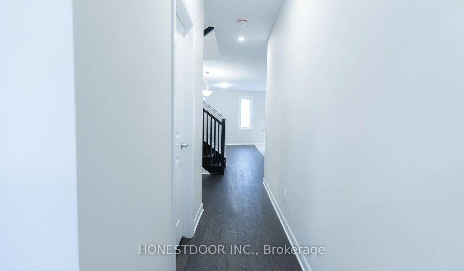 Photo 4 of 152 Invention Boulevard, Ottawa, Kanata - Morgan's Grant/South March — HOMEH