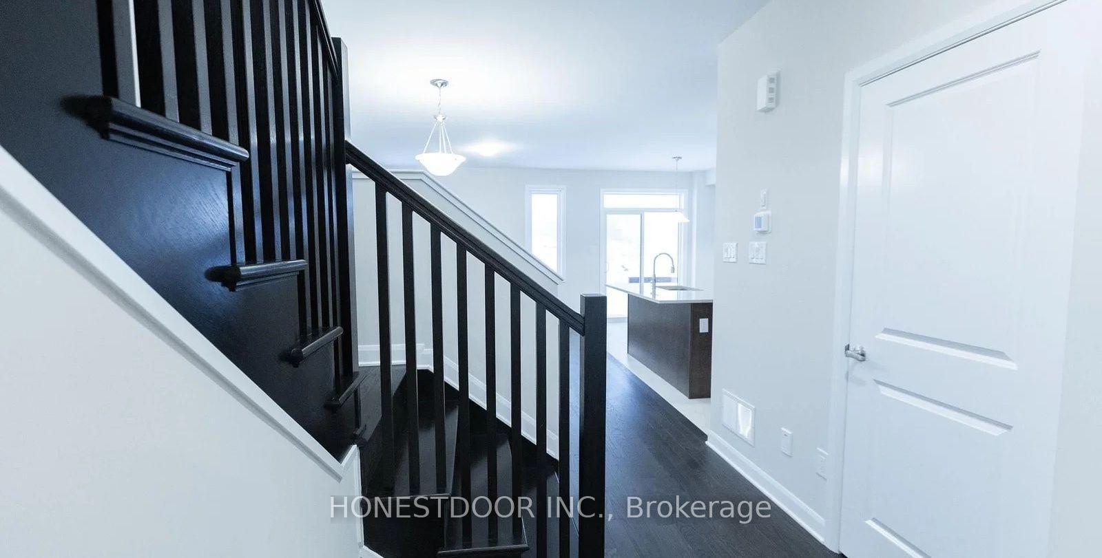Photo 9 of 152 Invention Boulevard, Ottawa, Kanata - Morgan's Grant/South March — HOMEH