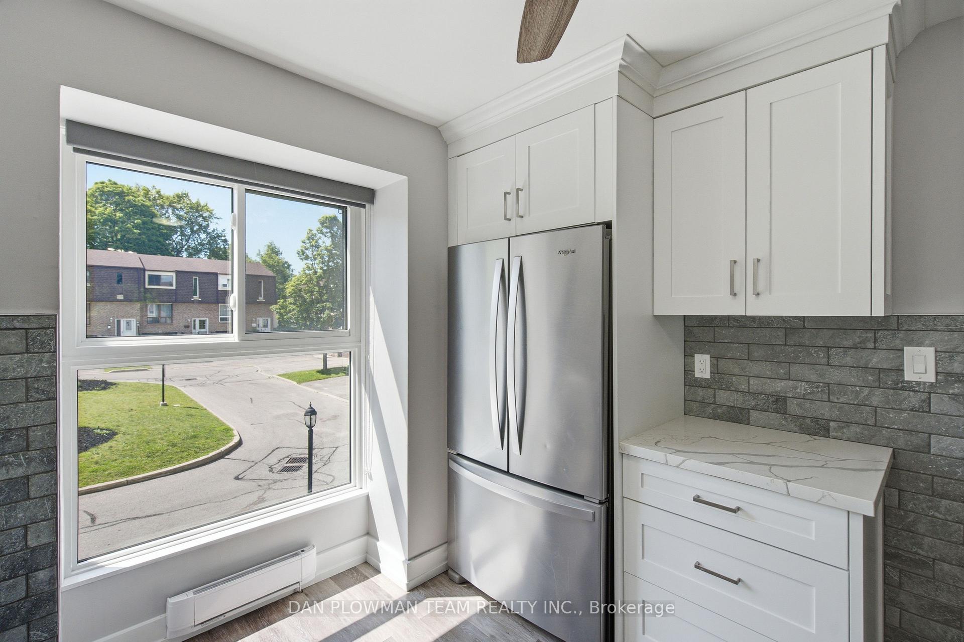 Photo 13 of Unit 45, 350 Camelot Court, Oshawa, Eastdale — HOMEH