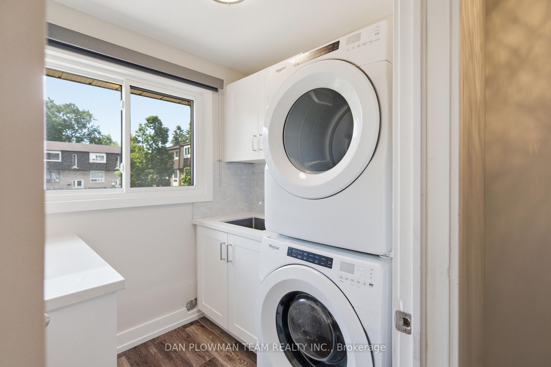 Photo 14 of Unit 45, 350 Camelot Court, Oshawa, Eastdale — HOMEH