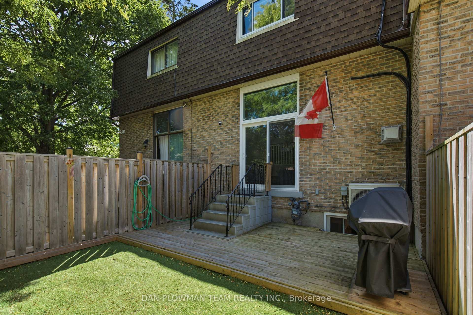 Photo 31 of Unit 45, 350 Camelot Court, Oshawa, Eastdale — HOMEH