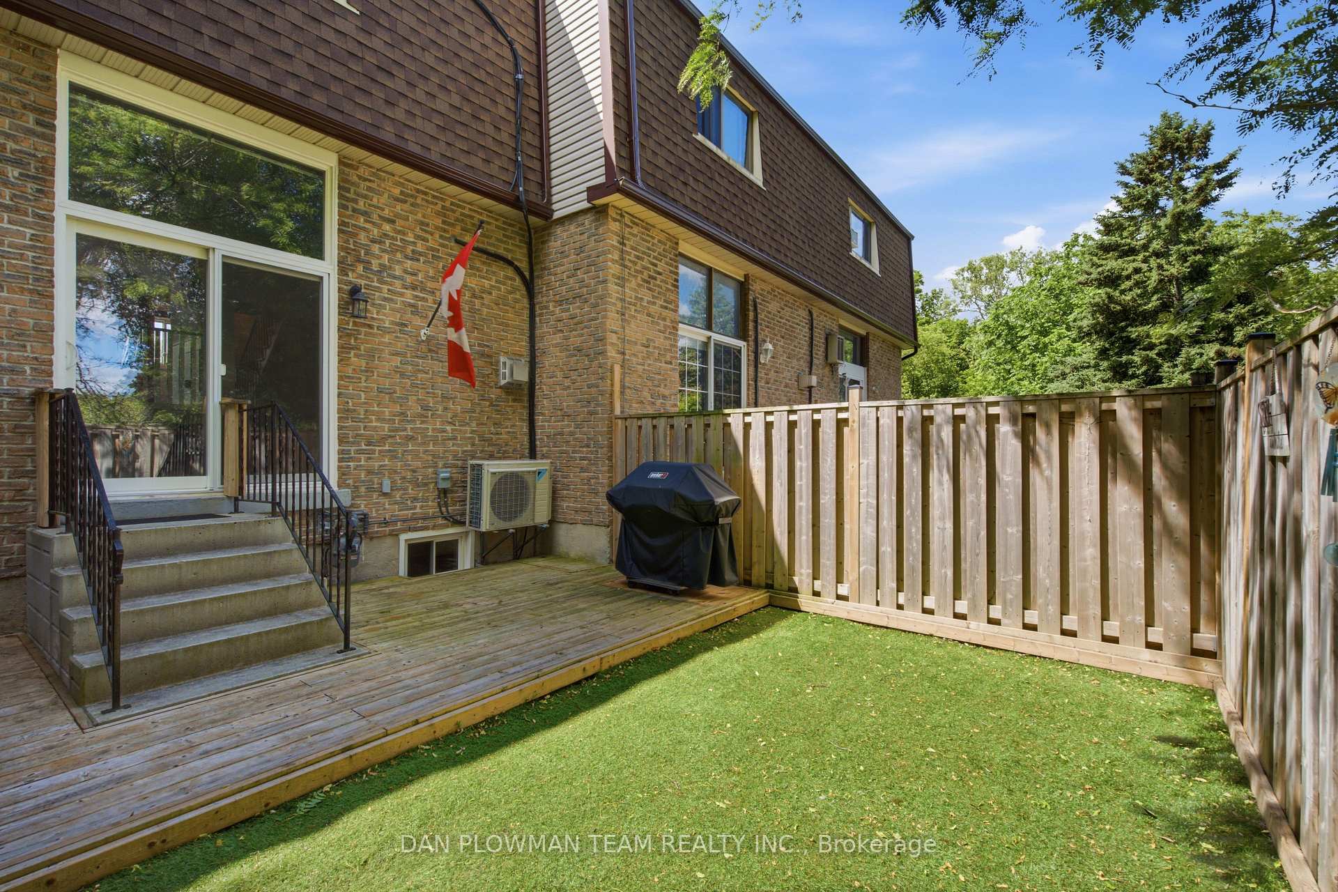Photo 33 of Unit 45, 350 Camelot Court, Oshawa, Eastdale — HOMEH